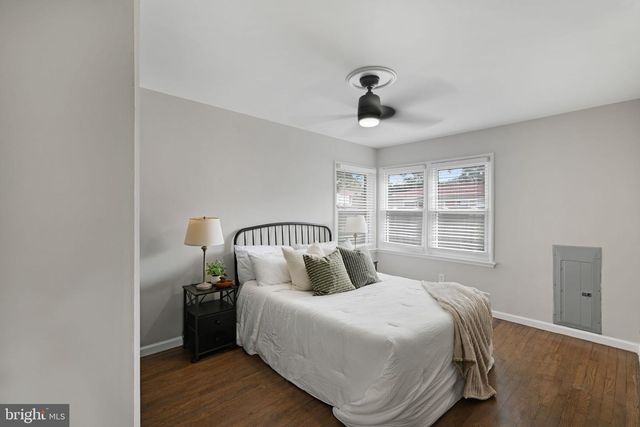 2304 TECUMSEH ST, Hyattsville, MD 20783