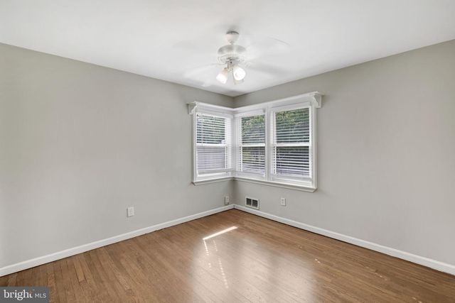 2304 TECUMSEH ST, Hyattsville, MD 20783