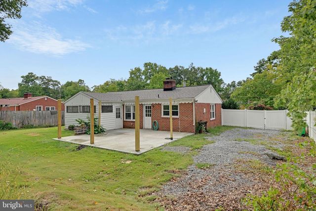 2304 TECUMSEH ST, Hyattsville, MD 20783
