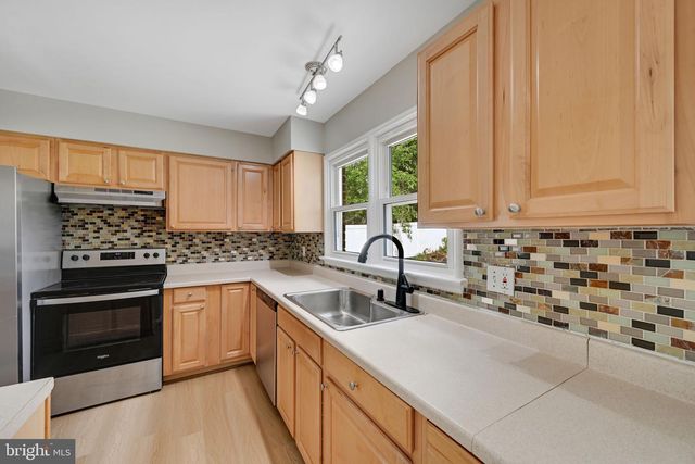 2304 TECUMSEH ST, Hyattsville, MD 20783