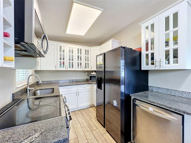5602 ASTORIA PLACE, Orlando, FL 32808