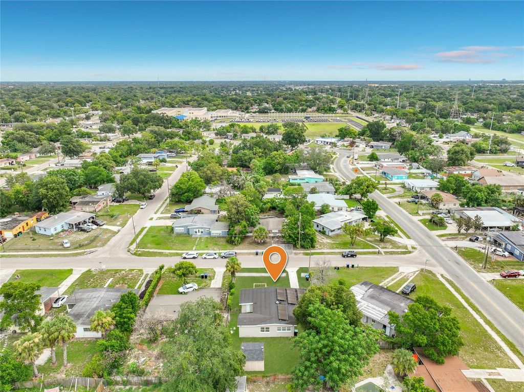 Image 49 of property listing at 5602 ASTORIA PLACE, Orlando, FL 32808