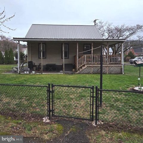 651 NORTH ST, Lykens, PA 17048