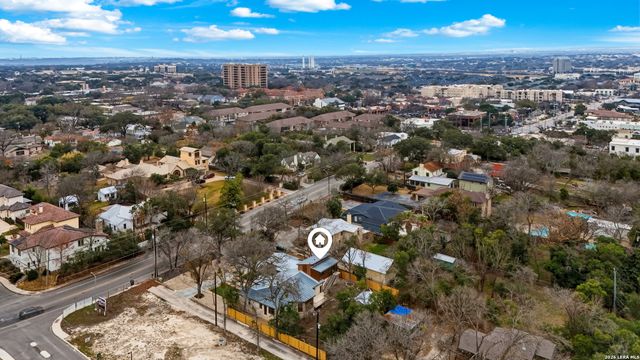 227 E Sunset Rd, San Antonio, TX 78209