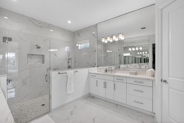 9249 Crestview Circle, Palm Beach Gardens, FL 33412
