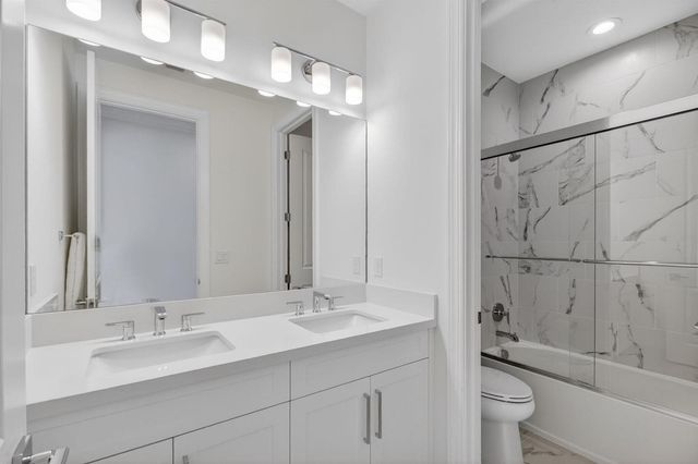 9249 Crestview Circle, Palm Beach Gardens, FL 33412