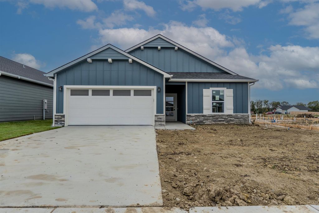 3581 E Hollandale St, Derby, KS 67037