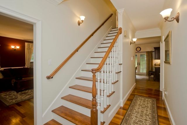 197 Bumstead Rd, Monson, MA 01057