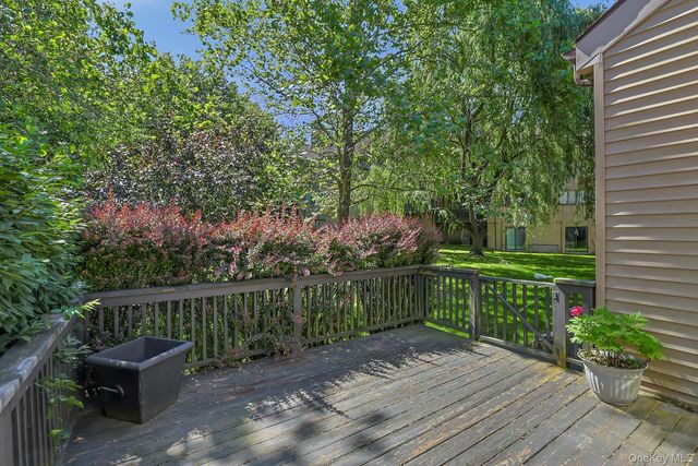 4 Steven Drive 1, Ossining, NY 10562