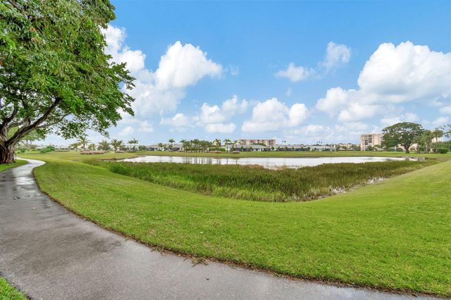 14575 Bonaire Boulevard 402, Delray Beach, FL 33446