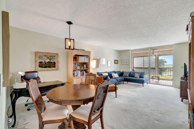 14575 Bonaire Boulevard 402, Delray Beach, FL 33446