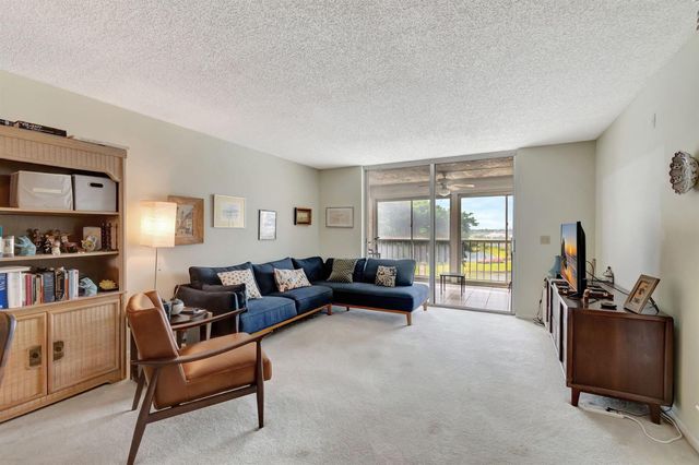 14575 Bonaire Boulevard 402, Delray Beach, FL 33446