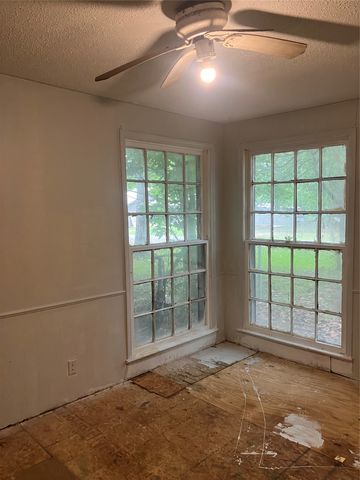 7019 Golden Meadows Road, Greenwood, LA 71033