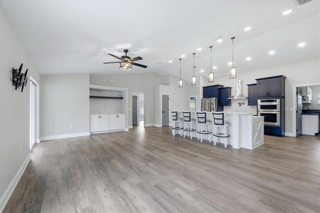 281 PEMBROKE DRIVE, Port Charlotte, FL 33954