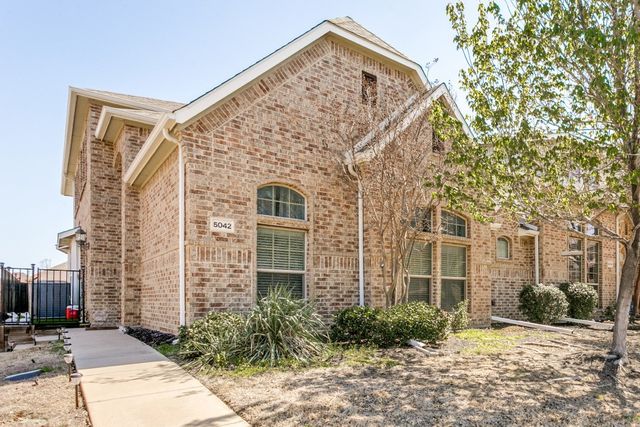 5042 Empire Way, Irving, TX 75038