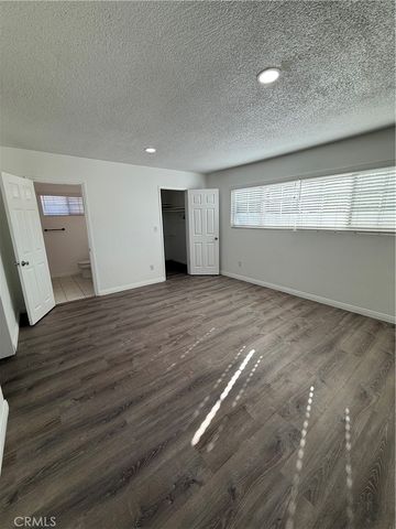 16108 Napa, North Hills, CA 91343