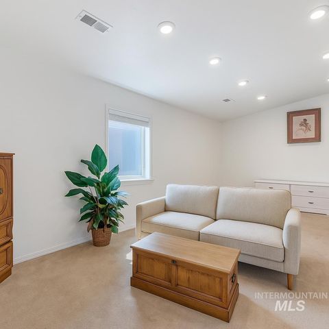 577 Hunter, Twin Falls, ID 83301