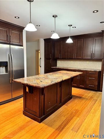 3901 McTyres Cove Ct, Midlothian, VA 23112