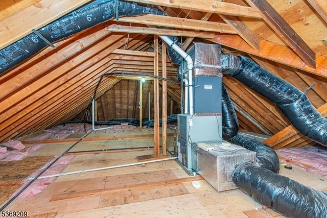 6 Perin Pl, Roxbury Twp., NJ 07876