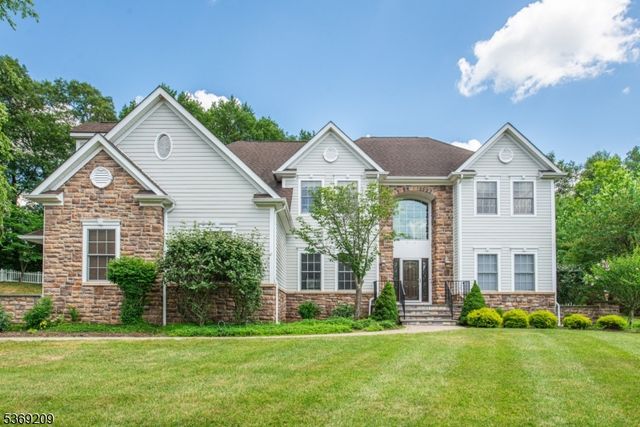6 Perin Pl, Roxbury Twp., NJ 07876