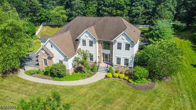 6 Perin Pl, Roxbury Twp., NJ 07876