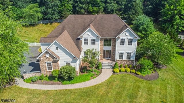 6 Perin Pl, Roxbury Twp., NJ 07876