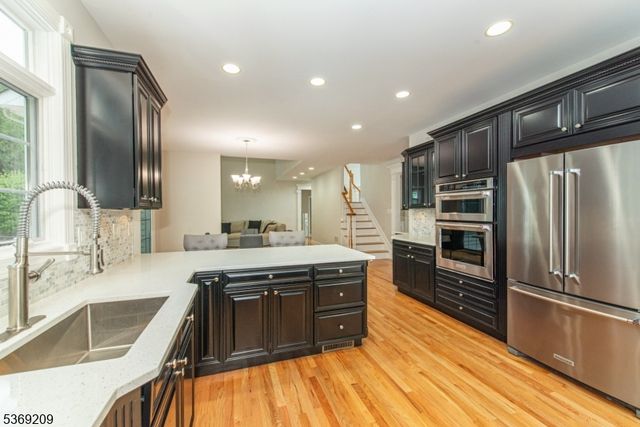 6 Perin Pl, Roxbury Twp., NJ 07876
