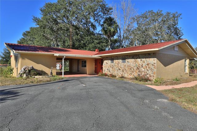 2155 SE COUNTY HIGHWAY 484, Belleview, FL 34420