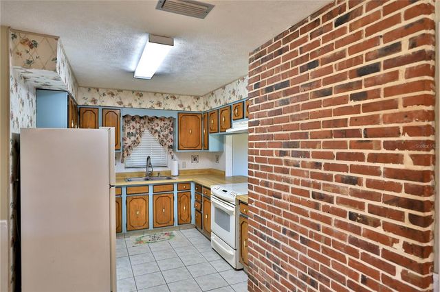 2155 SE COUNTY HIGHWAY 484, Belleview, FL 34420