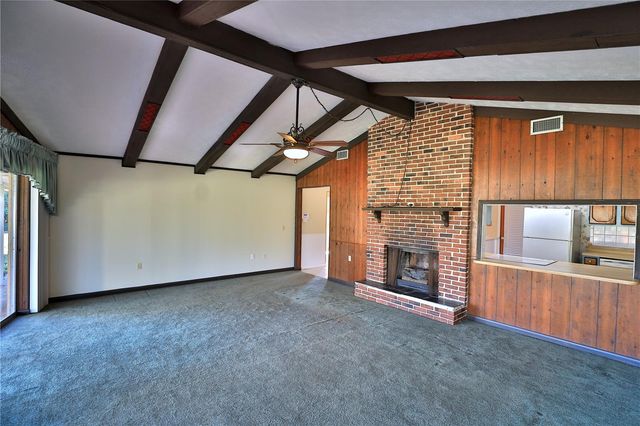 2155 SE COUNTY HIGHWAY 484, Belleview, FL 34420