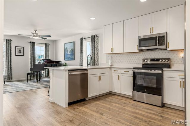 324 Fall Harvest Parkway, O'fallon, MO 63385