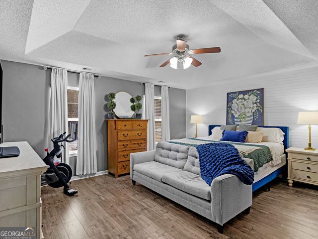 527 Gallantry Trail, Mcdonough, GA 30252