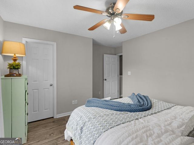 527 Gallantry Trail, Mcdonough, GA 30252