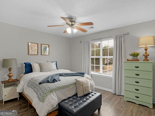 527 Gallantry Trail, Mcdonough, GA 30252