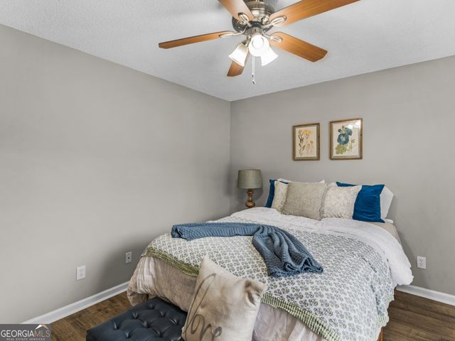 527 Gallantry Trail, Mcdonough, GA 30252