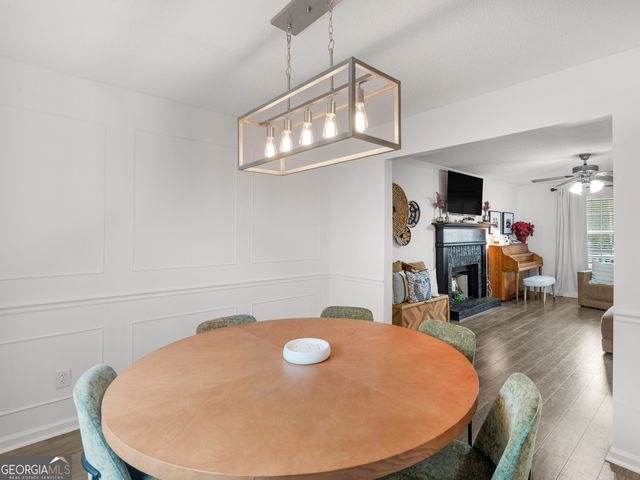 527 Gallantry Trail, Mcdonough, GA 30252