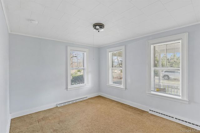 2100 Bay Avenue, Mattituck, NY 11952