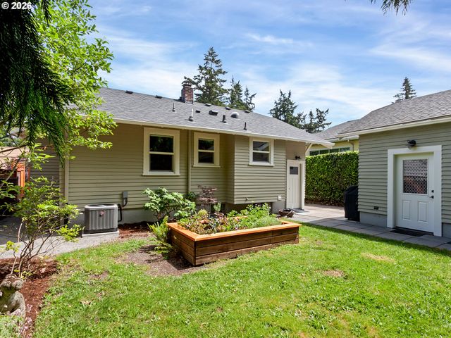 4219 Ne 78TH Ave, Portland, OR 97218