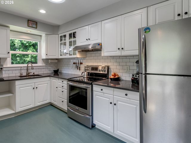4219 Ne 78TH Ave, Portland, OR 97218