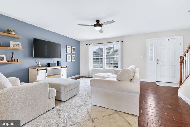 5253 SUMMERFIELD DR, Mount Joy, PA 17552