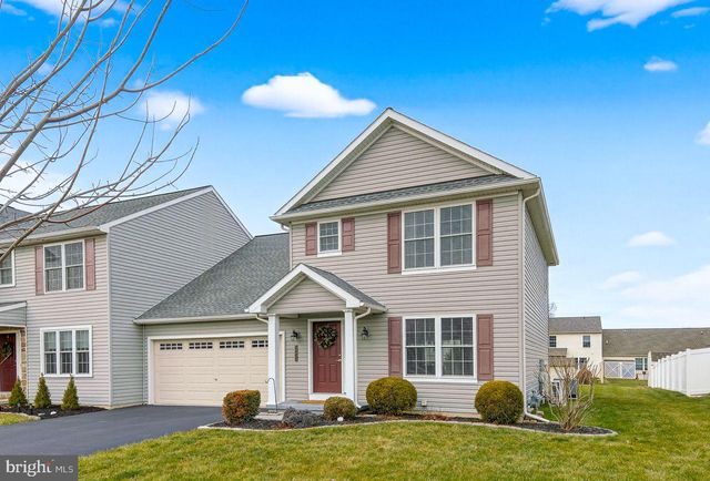 5253 SUMMERFIELD DR, Mount Joy, PA 17552