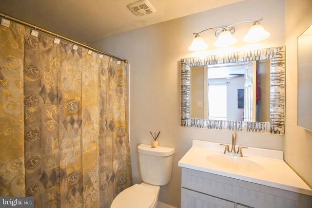 8752 RITCHBORO RD, District Heights, MD 20747