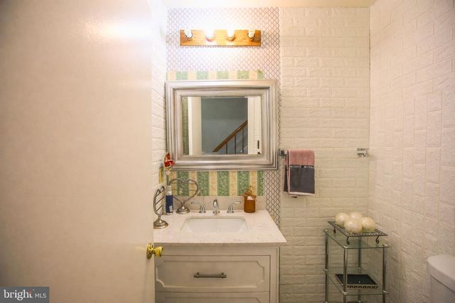 8752 RITCHBORO RD, District Heights, MD 20747