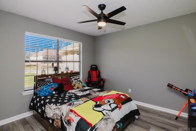 109 Honeysuckle Hills Drive, Redfield, AR 72132