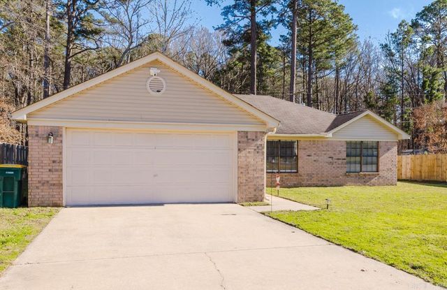 109 Honeysuckle Hills Drive, Redfield, AR 72132