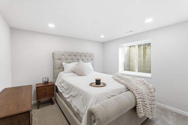 1702 N Kentucky Ln, Wichita, KS 67235