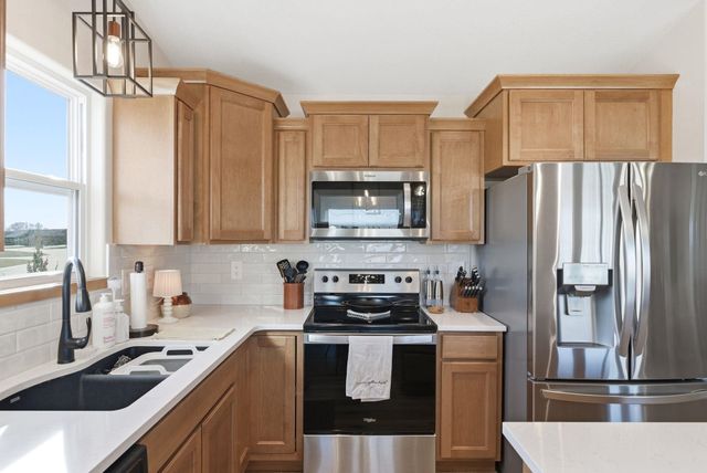 1702 N Kentucky Ln, Wichita, KS 67235