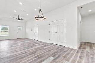 6018 Waycross Ln, San Antonio, TX 78220