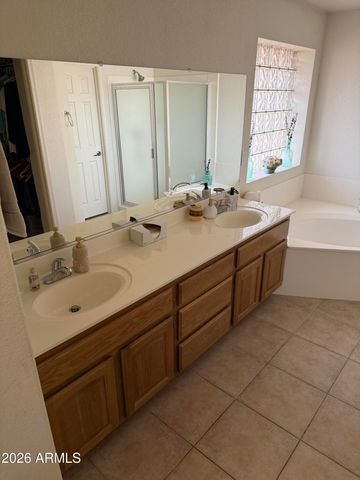 2740 S Yellow Wood Circle, Mesa, AZ 85209