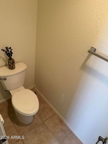 2740 S Yellow Wood Circle, Mesa, AZ 85209